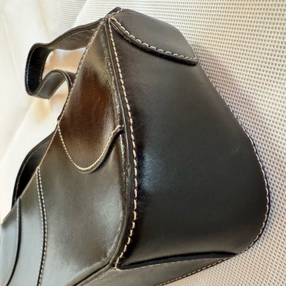 Kenneth Cole Elegant Black Shoulder Bag - Picture 7 of 11